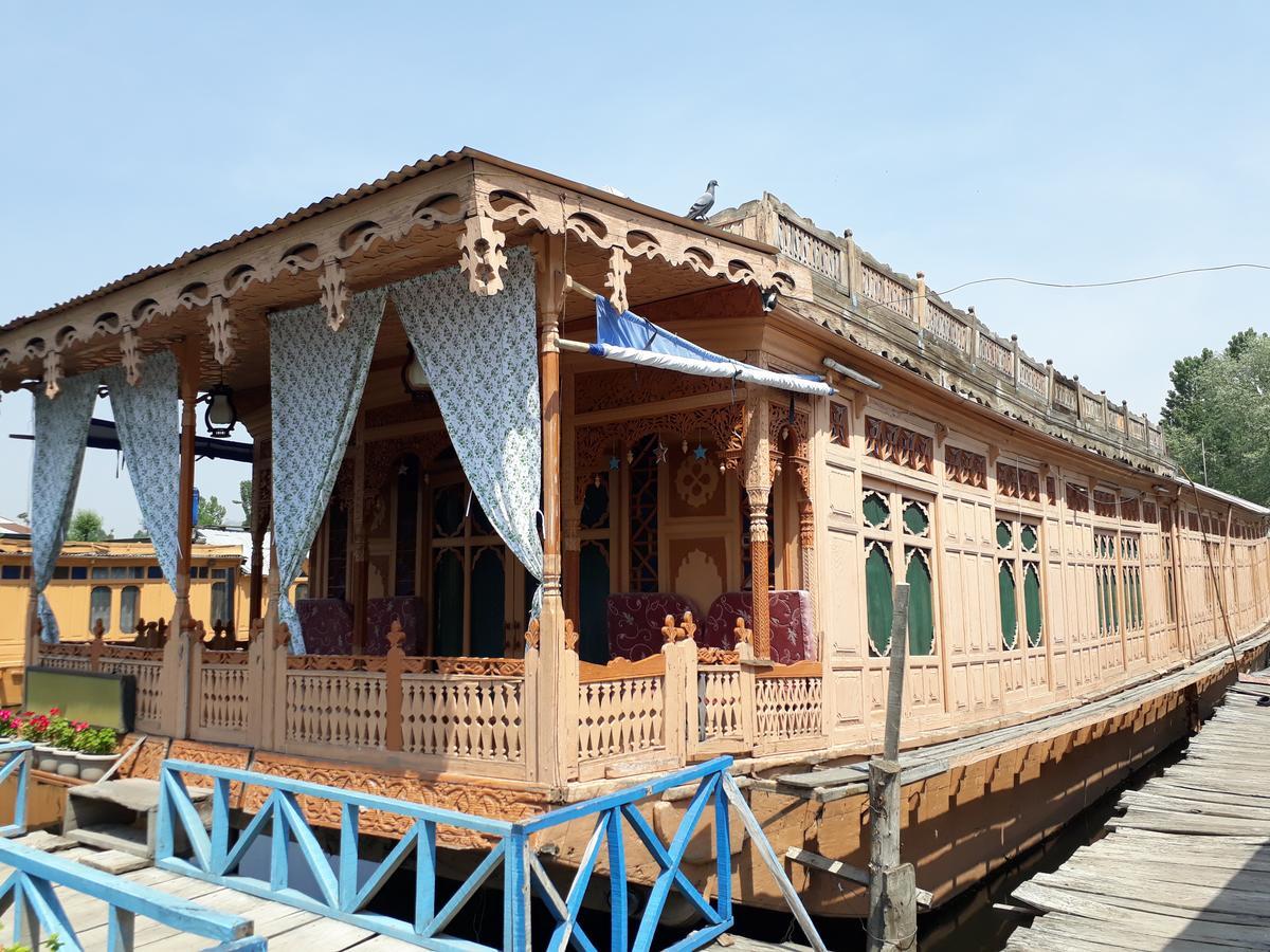 Heritage Geneva House Boat Srīnagar Exterior foto